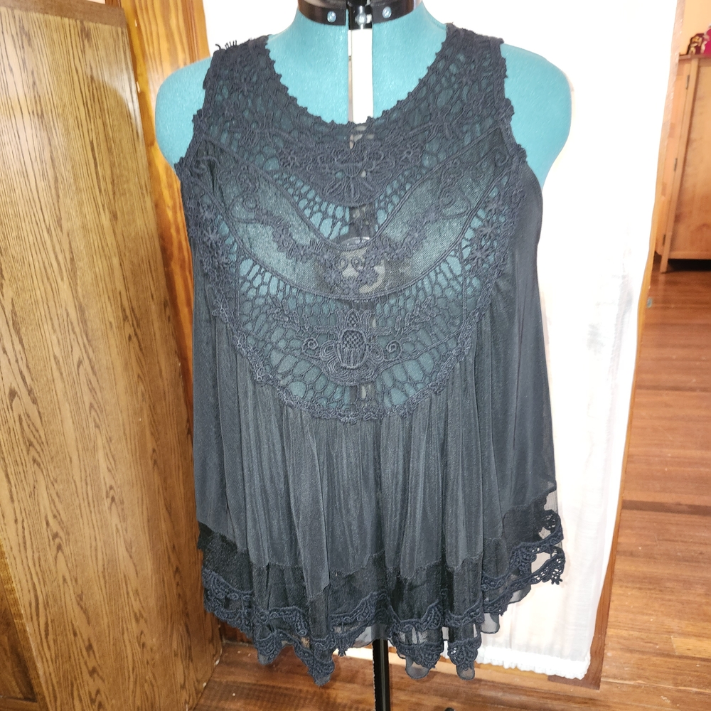Ultra Pink Black Asymmetrical Sleeveless Tunic